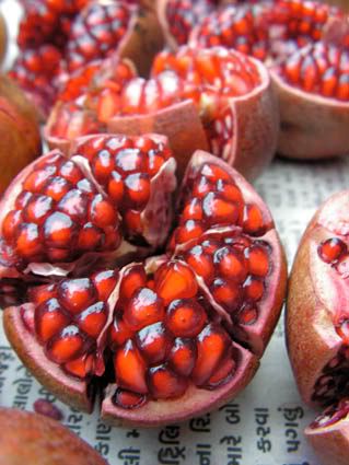 [Image: pomegranates.jpg]