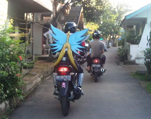 Kamen Rider Ditilang Polisi Saat di Indonesia